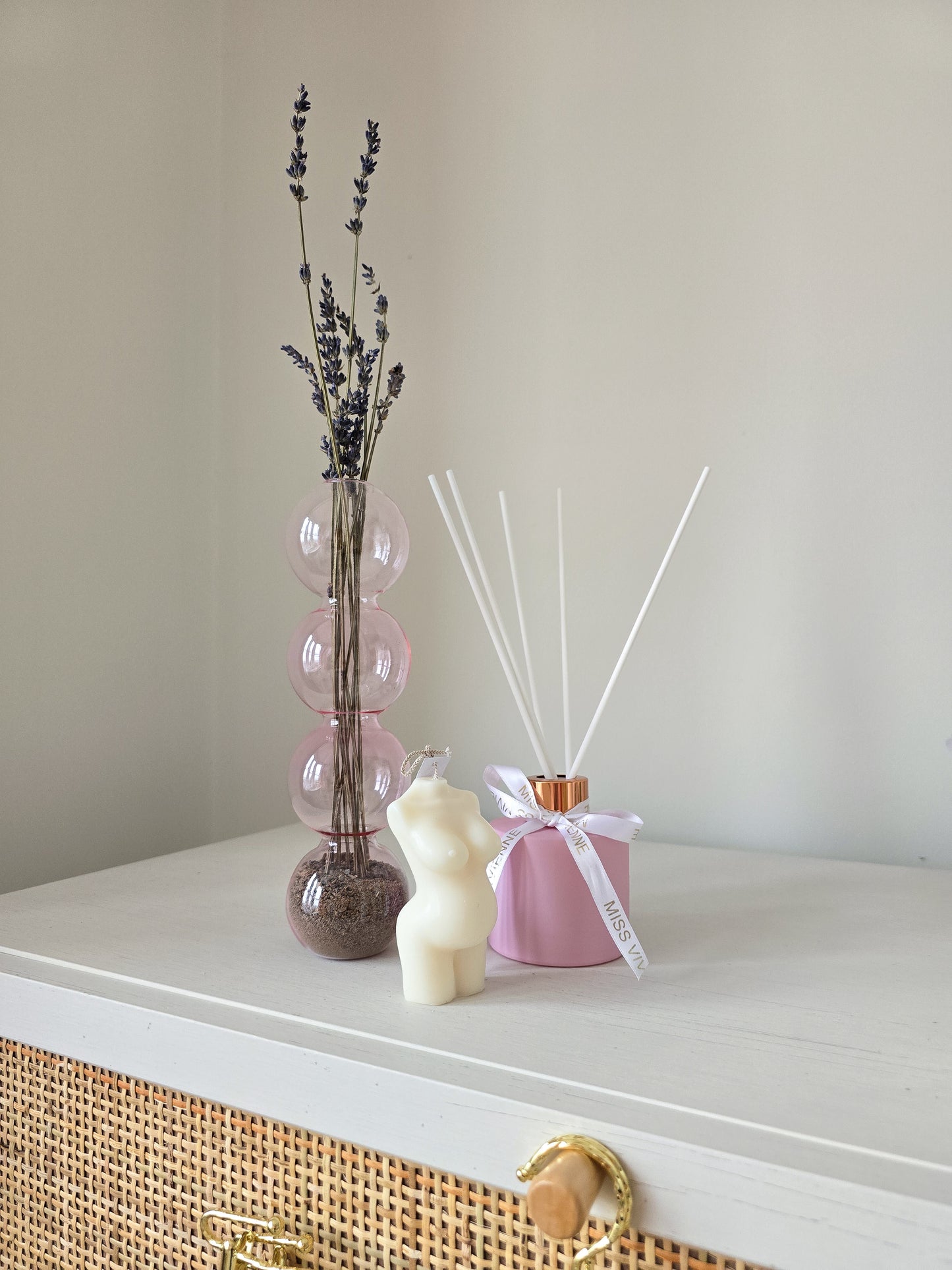 Reed Diffuser: Pear & Freesia