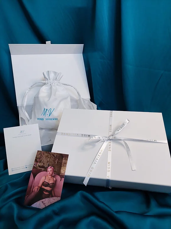 The Perfect Gift: Miss Vivienne E-Gift Card