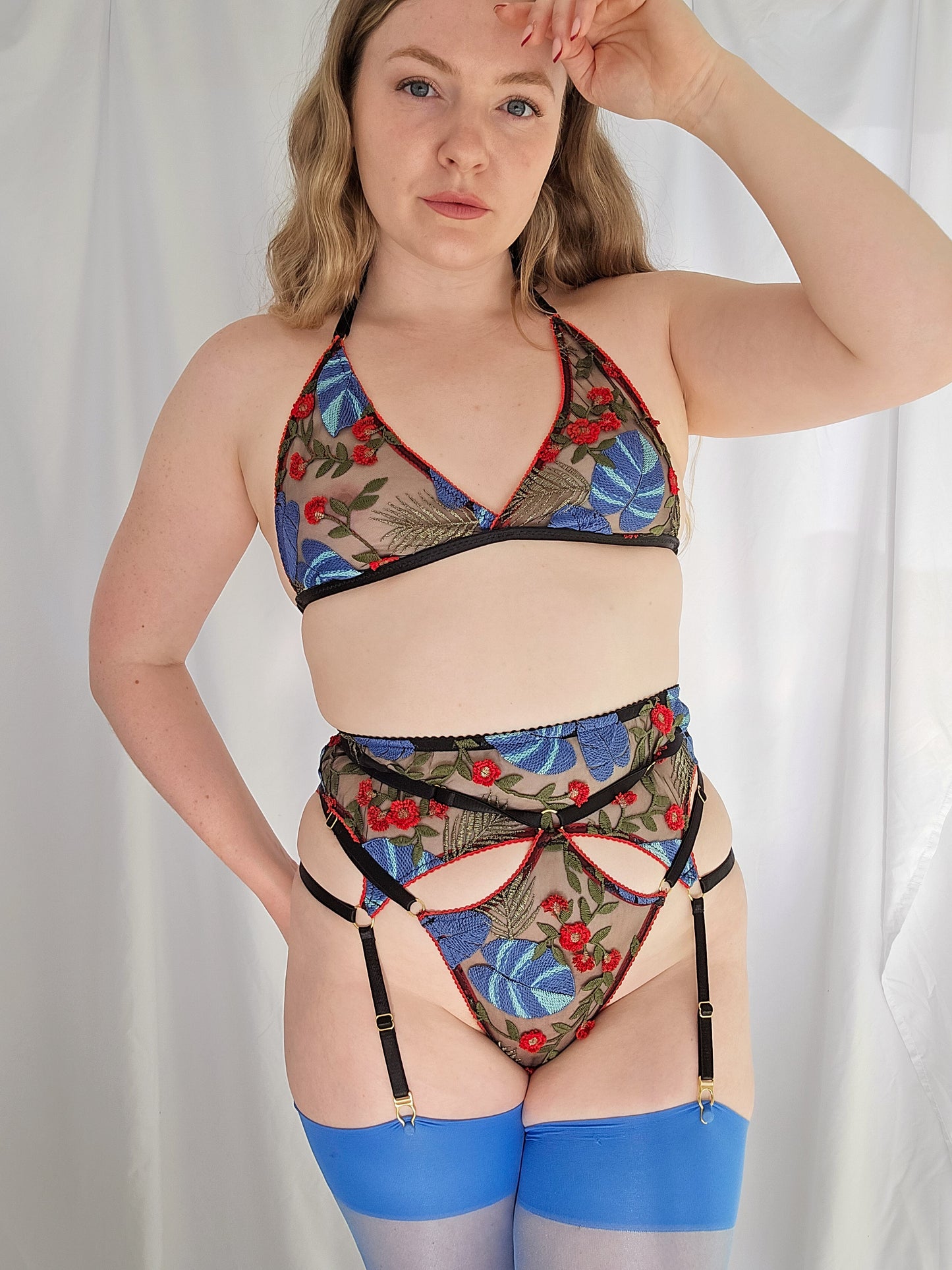 Ginger Suspender Belt